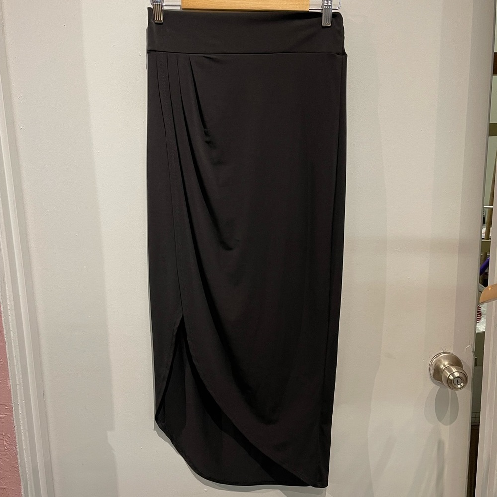 Nwt Braeve Black Maxi Skirt. Size Small